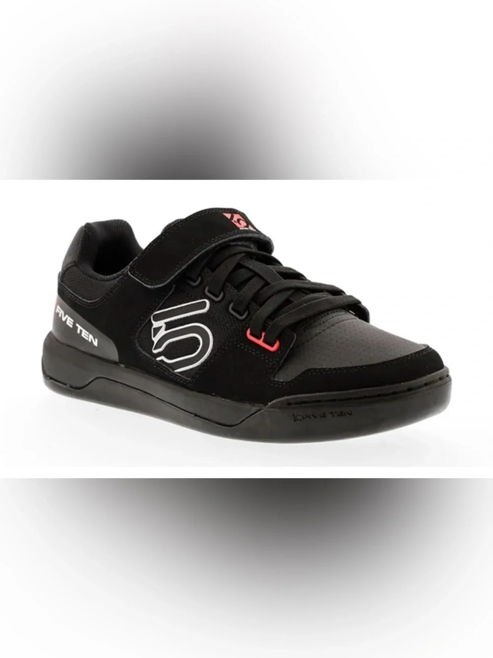 adidas Five Ten Hellcat Mountain Bike Shoe.